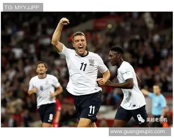 菲尔琼斯称罗杰斯表现优于贝林应该入选英格兰国家队名单